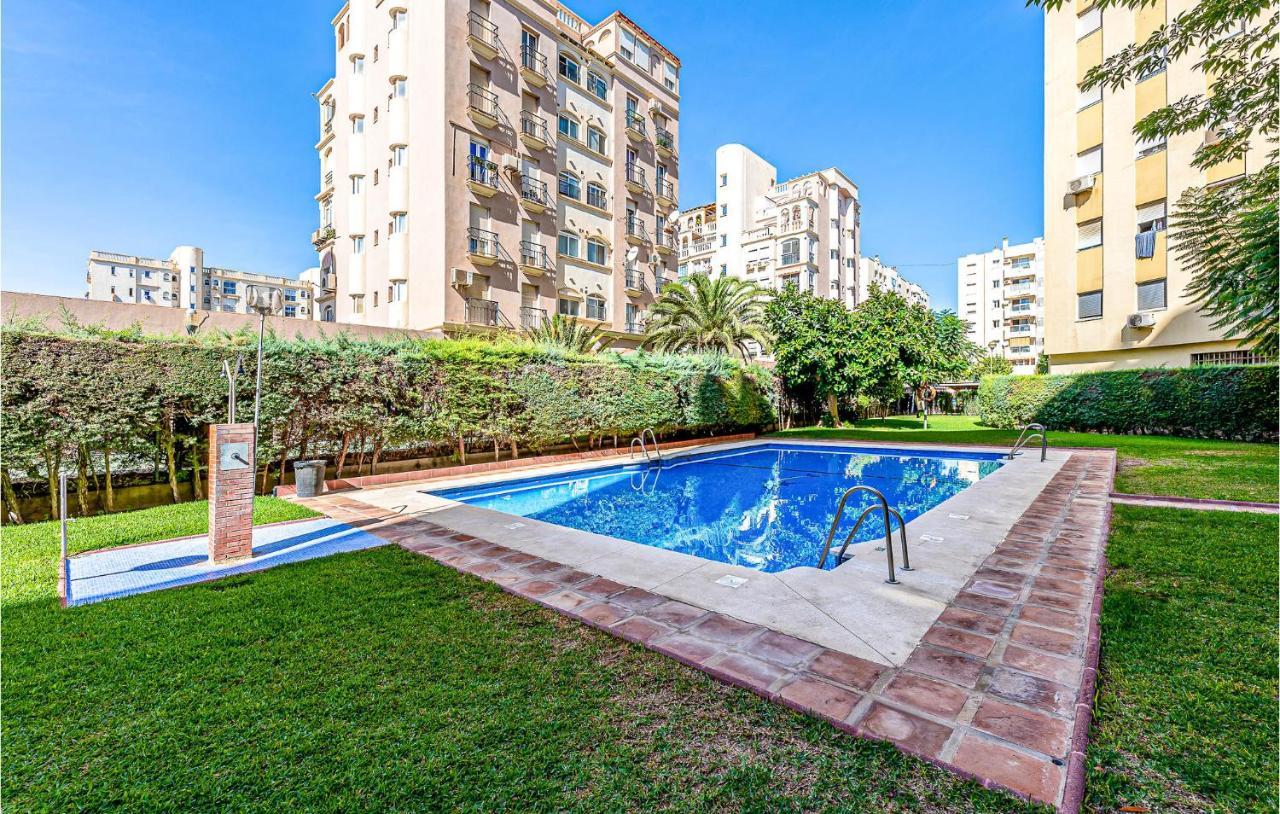 4 Bedroom Nice Apartment In Torremolinos Eksteriør bilde