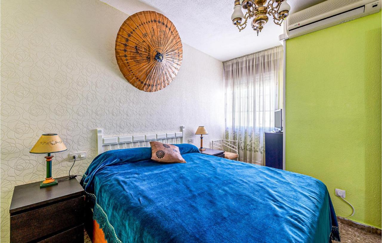 4 Bedroom Nice Apartment In Torremolinos Eksteriør bilde